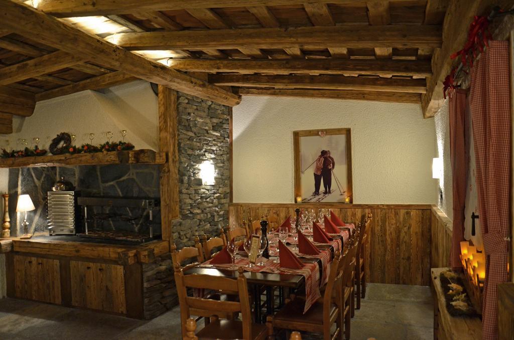 Hotel La Cambuse Ле-Коллон Экстерьер фото